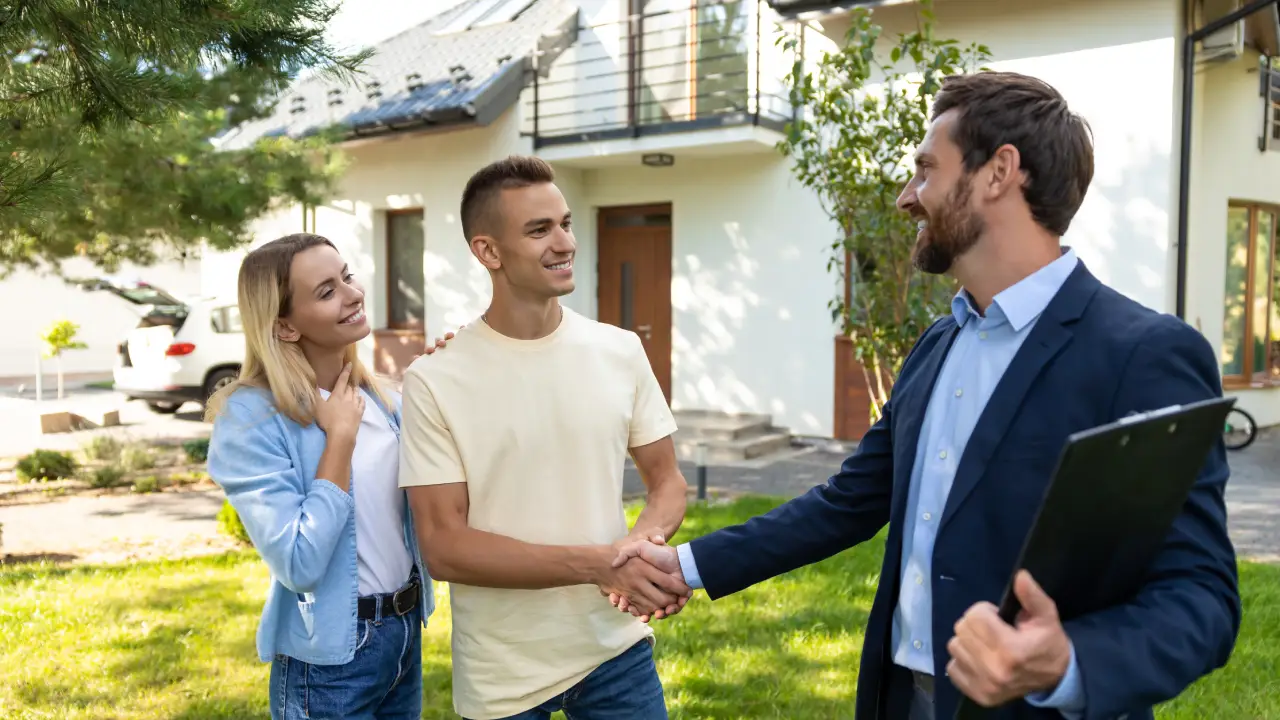 9 Expert Tips to Buy and Sell Homes GTA With Confidence
